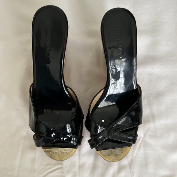 Jimmy Choo Prima black patent leather wedge sandals/ size 38.5 - Picture 2 of 9